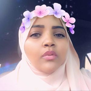 Meet your Posher, Halima